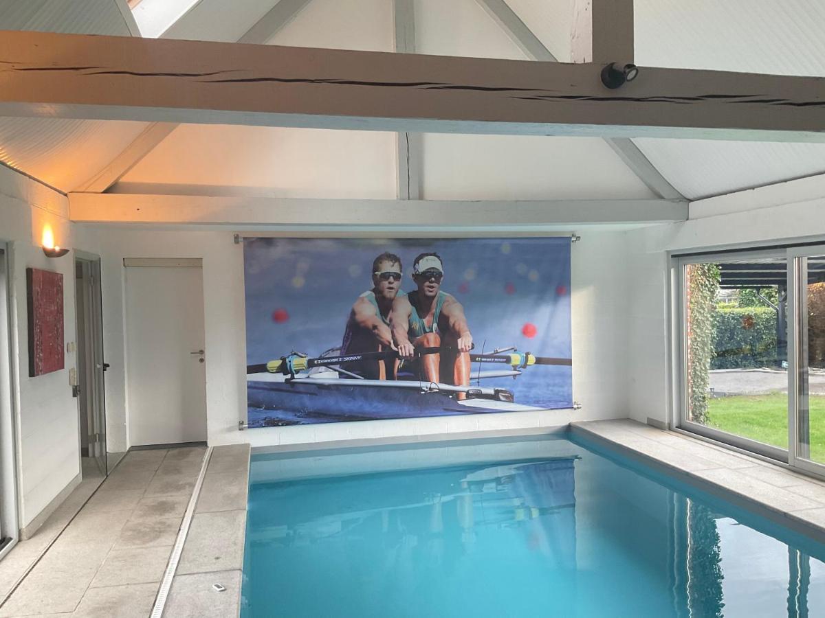 Lovely 1-Bedroom Appartement Le Joyau With Indoor Pool And Sauna Lasne Buitenkant foto